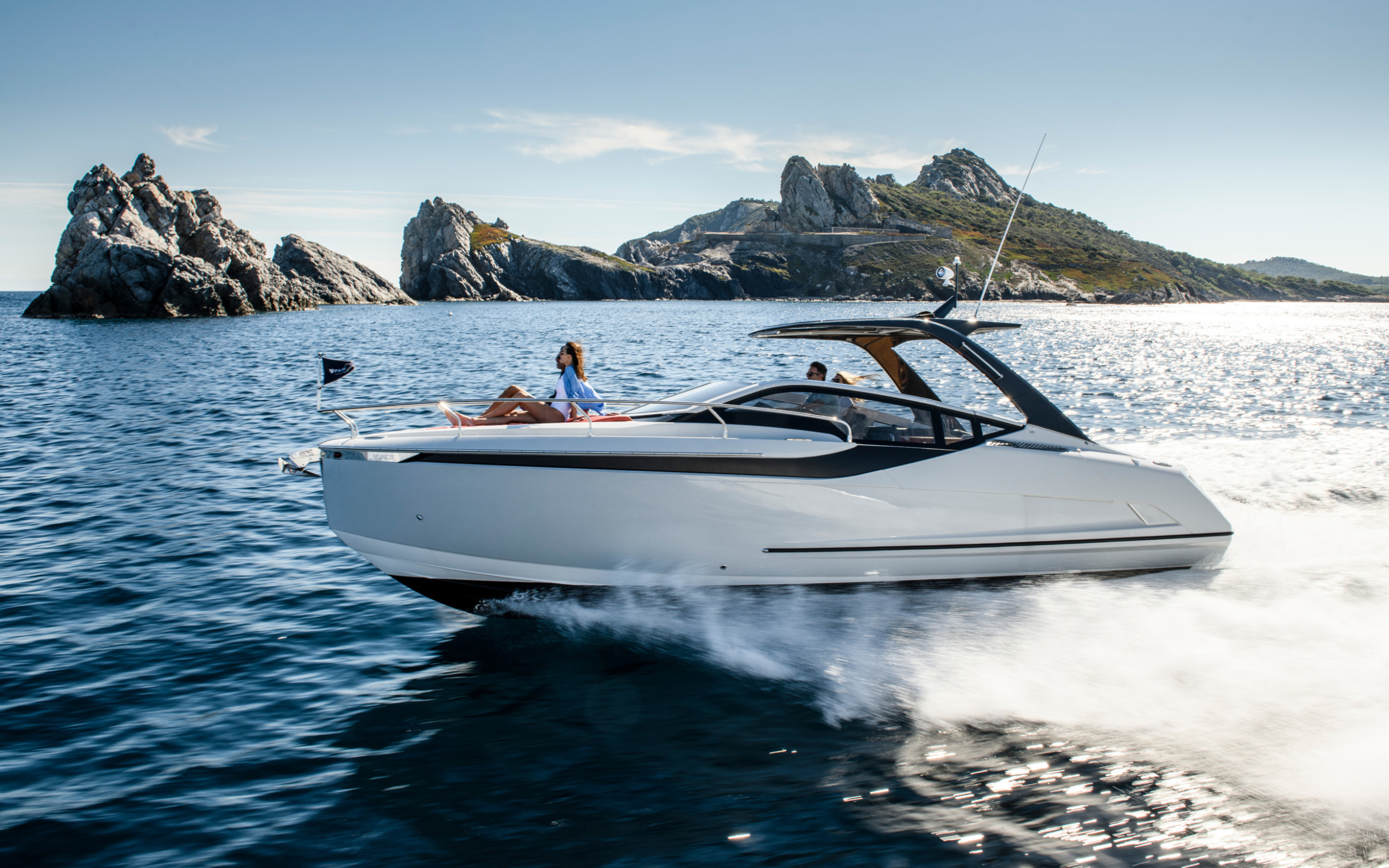 fairline yachts americas